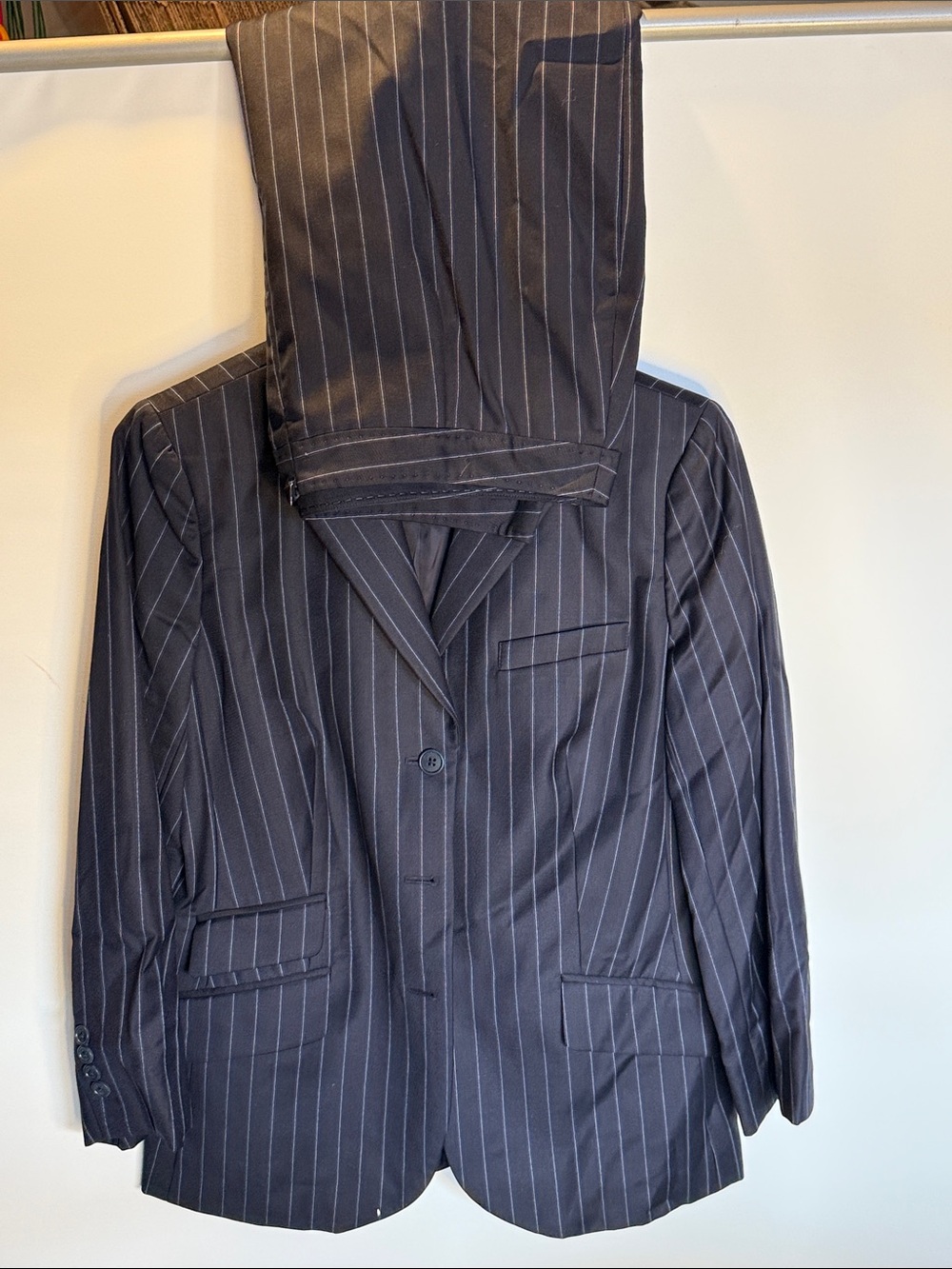 Brooks Brothers Skirt suit Italian weave Navy Pinstripe Midi Skirt Size: 14